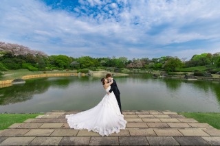ドレスで和庭園ロケーション