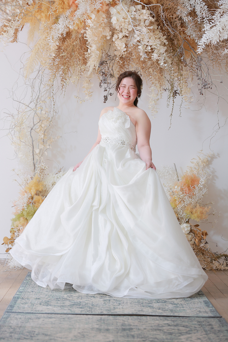 ドレスひらひら