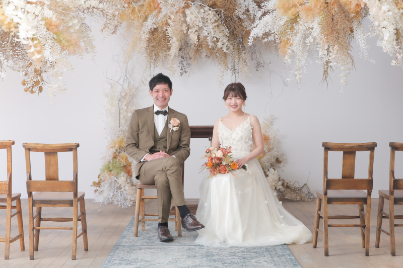 椅子を使ったショット