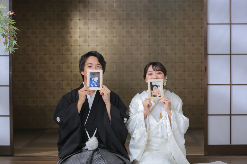 お顔をひょっこり