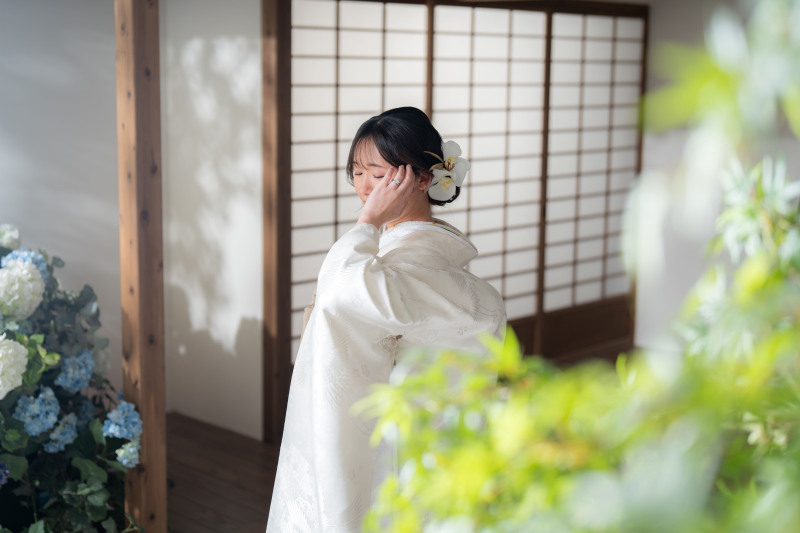 緑が映える庭園で