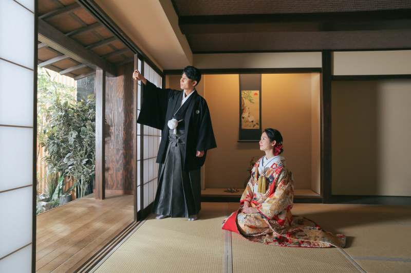 お茶室内で撮影