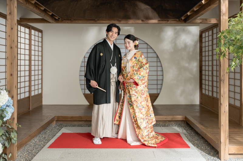 【屋内庭園スタジオ】全データ美肌レタッチ付き(150カット) ＋台紙1冊