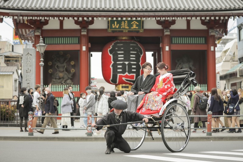 浅草でしかできない【人力車ロケーション】全データ美肌レタッチ付き(200カット) + アルバム20P+ 台紙1冊
