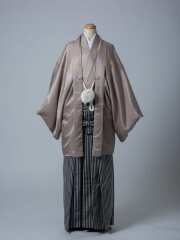 ベージュ×ストライプ