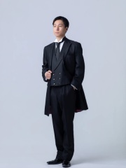 黒タキ　ダブルボタンベスト