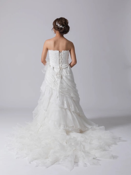 ★10610 総レース斜めドレープ