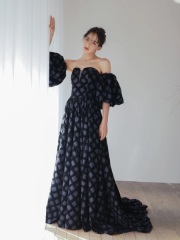 Nadine / ナディーヌ