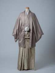 ベージュ×ゴールド