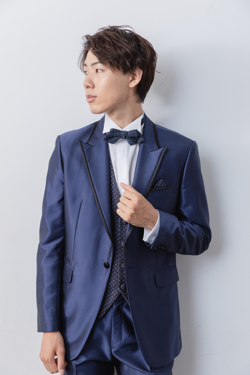 ネイビードット柄ベスト