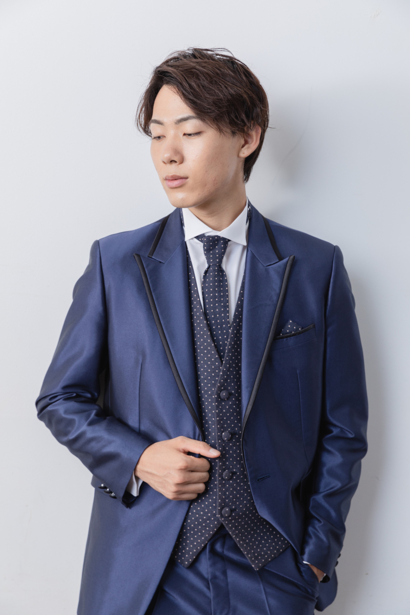 ネイビードット柄ベスト