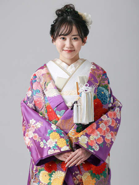 IU00813