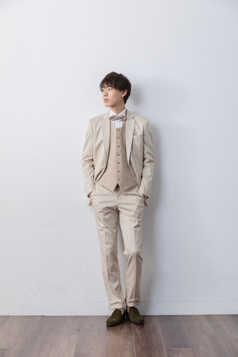 ノッチドラペル丸首ベストタキシード/ベージュ