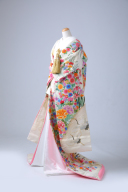 白・ピンク・相良刺繍