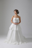 63072　シースルー総刺繍　ペプラム