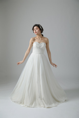 62962 ハートカット胸元ジルコンBIGライン