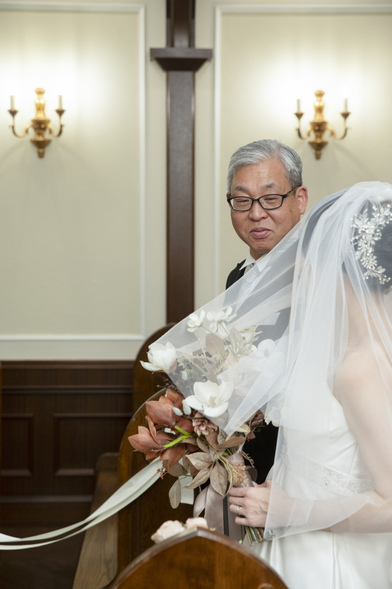 新婦様・お父様入場3