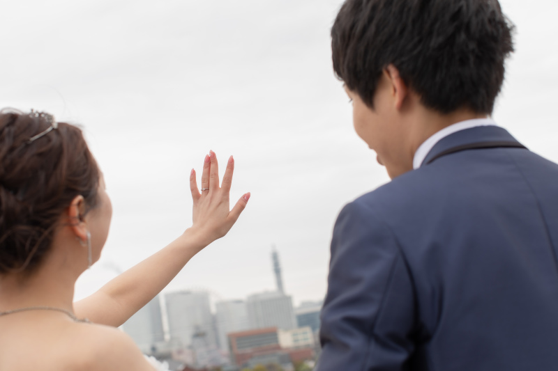 指輪も綺麗に輝いて!