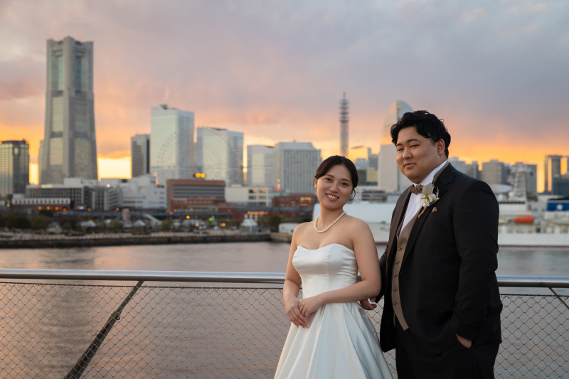 こちらもみなとみらいを背景に撮影！