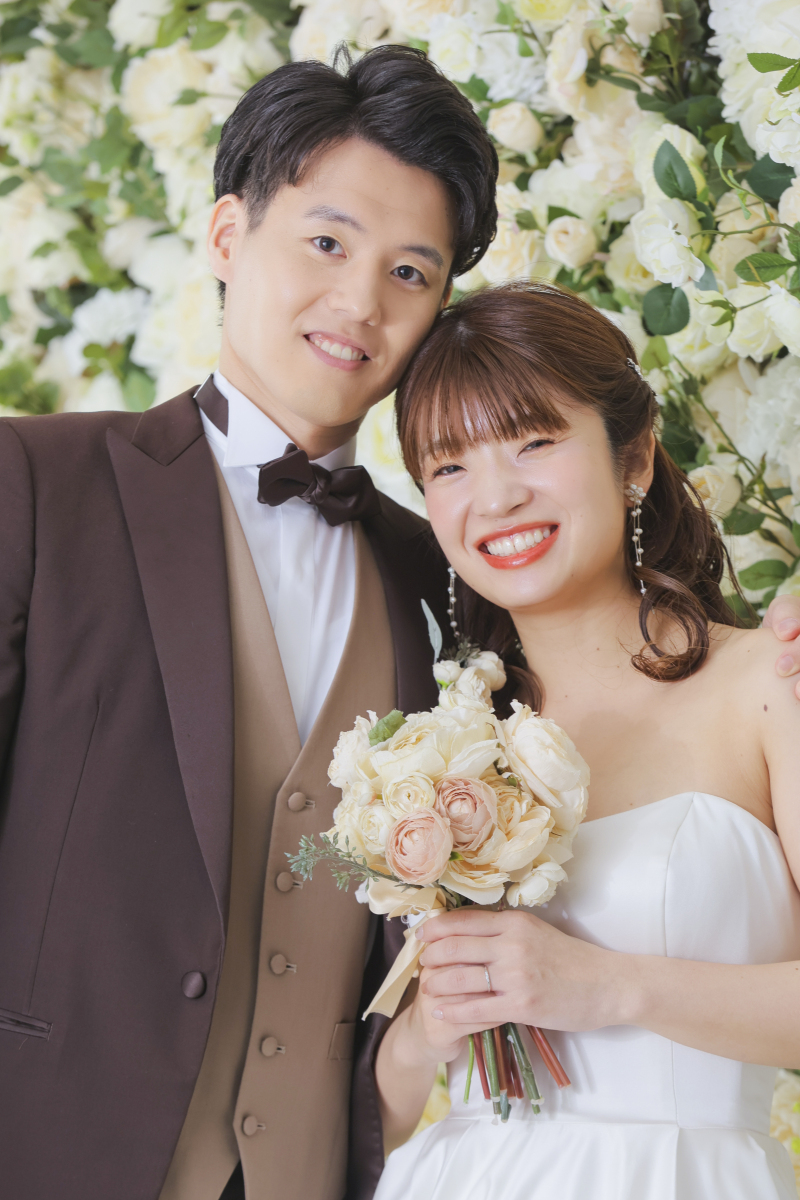 ドレスチェンジして花壁で