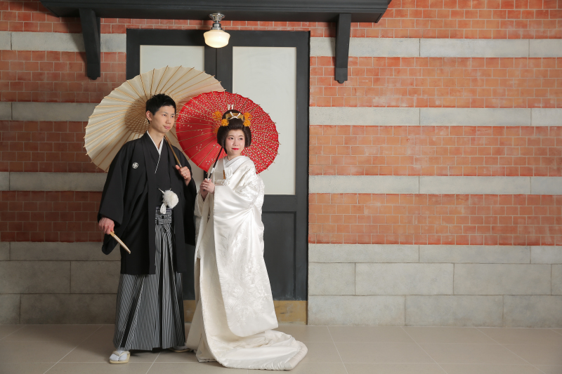 開港記念会館をモチーフにしたレンガバック