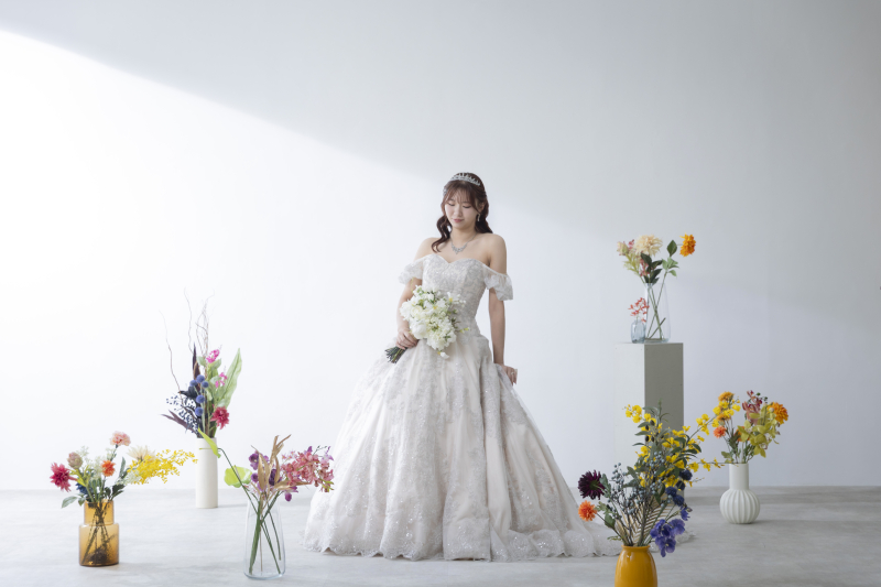 お花と花瓶をたくさん使って