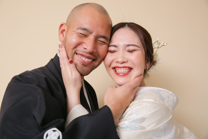 頬をくっつけて