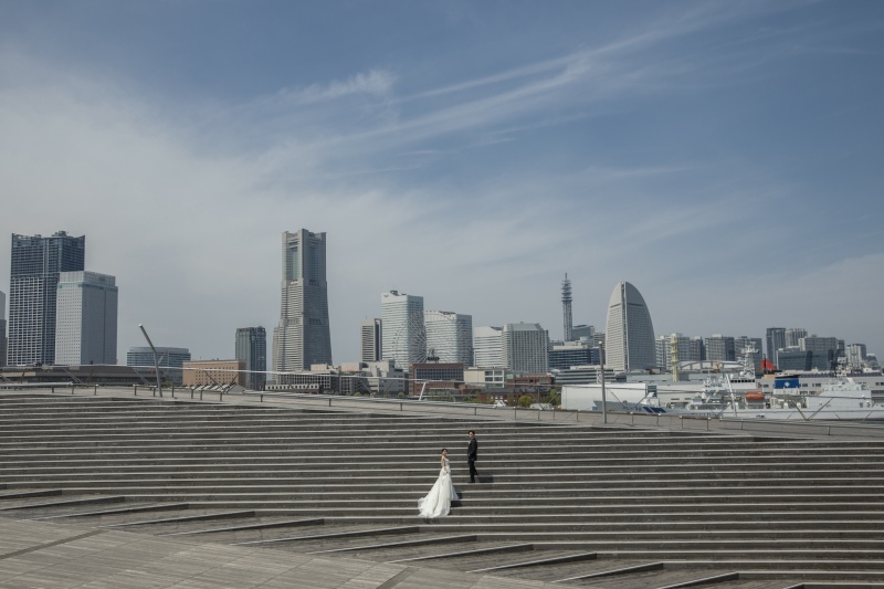 壮大な街並みと共に