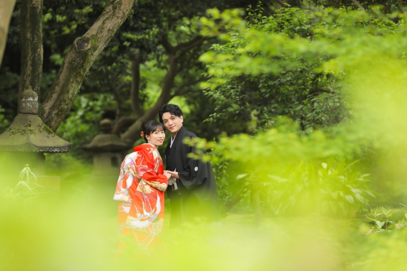 緑に囲まれたふたり