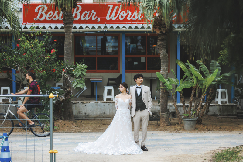 ストリートでの立ち姿