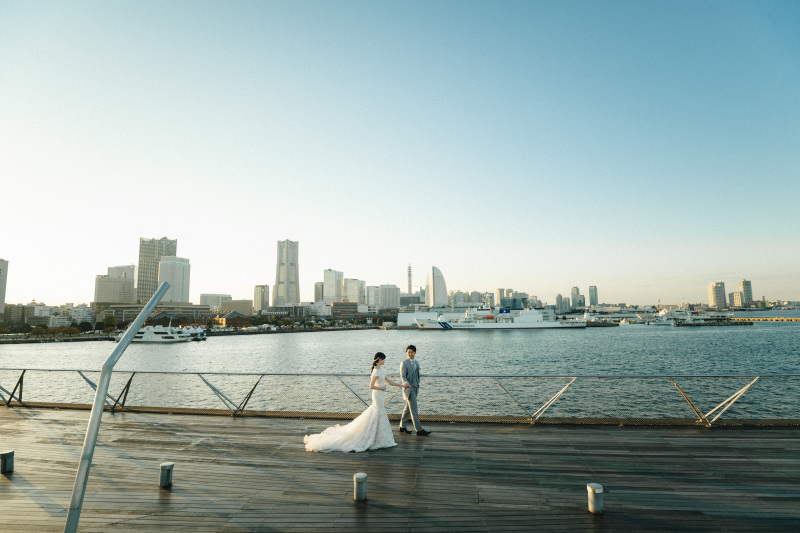 横浜の広がる景色とともに