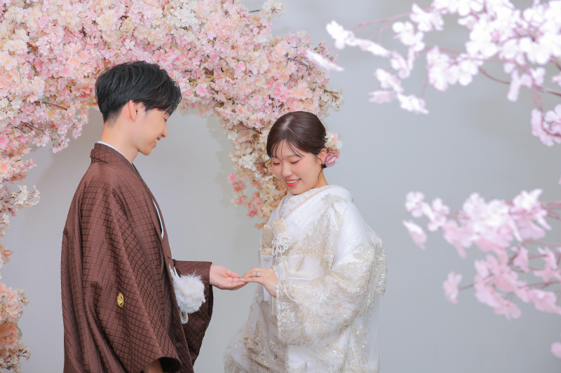 桜の下で誓う、愛のメッセージ