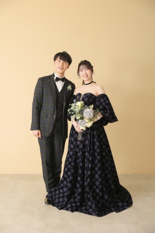 紺色チェックでbe chic