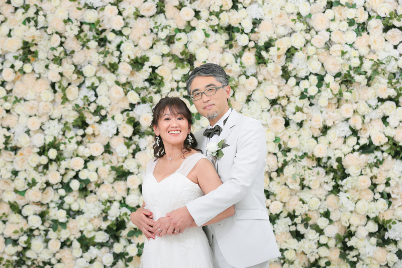 まずはフラワーウォールから*