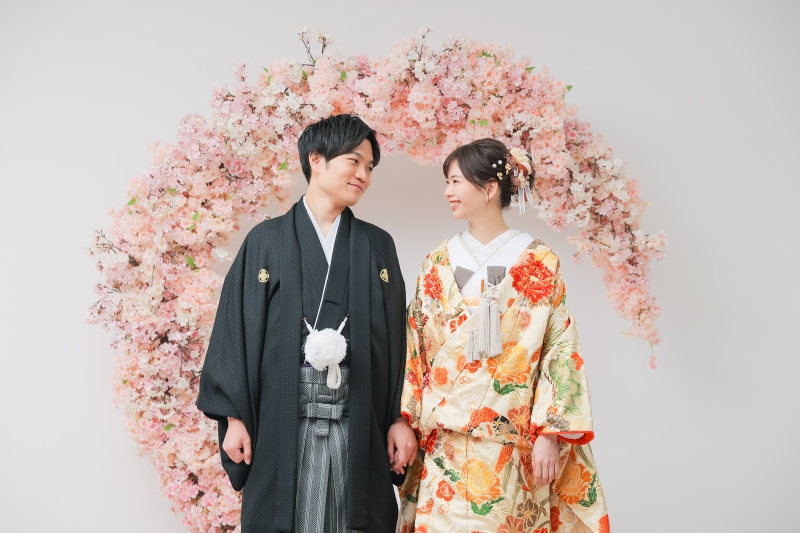 お二人にかかる桜の架け橋