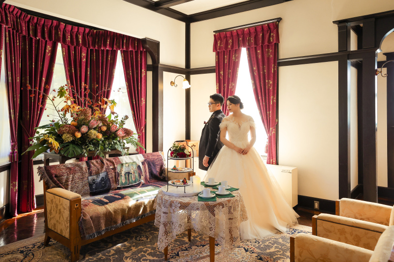 重厚な雰囲気の大客間