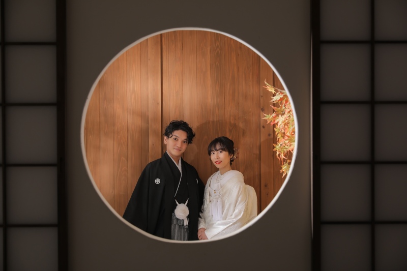 SNSのアイコンにぴったりの丸窓