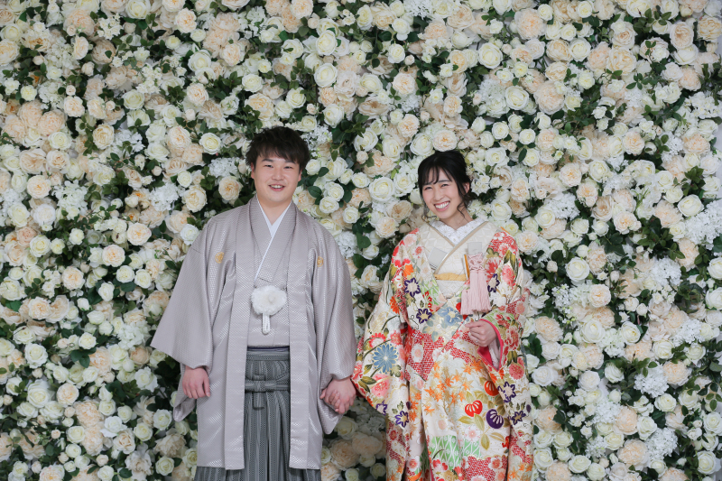 和装で可愛く！フラワーウォール背景！