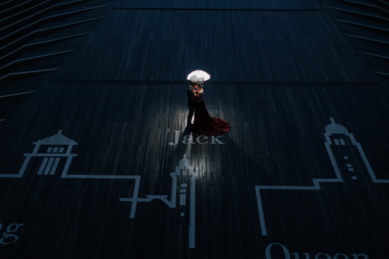 傘が照らす灯り