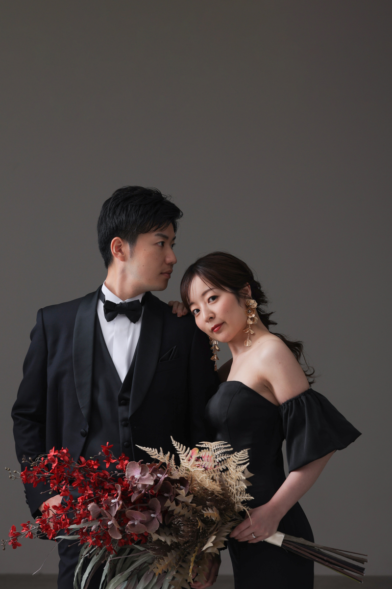 シックなウェディングフォトも photo by 谷澤明美