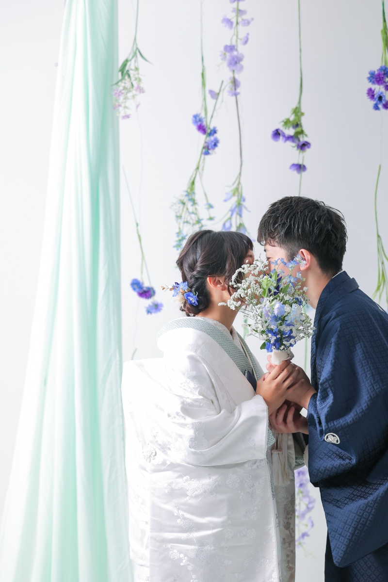 背景も衣装もヘアもブーケもBLUE！