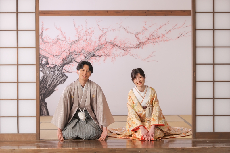 お正座ショットも!