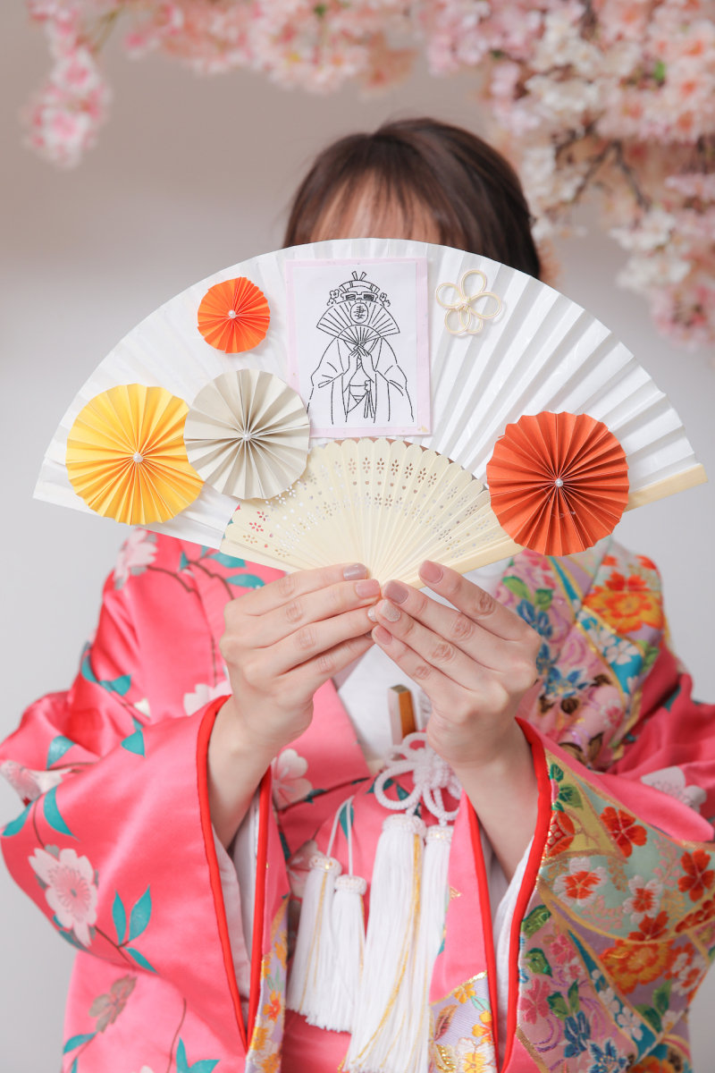 桜のアーチの前で! 2