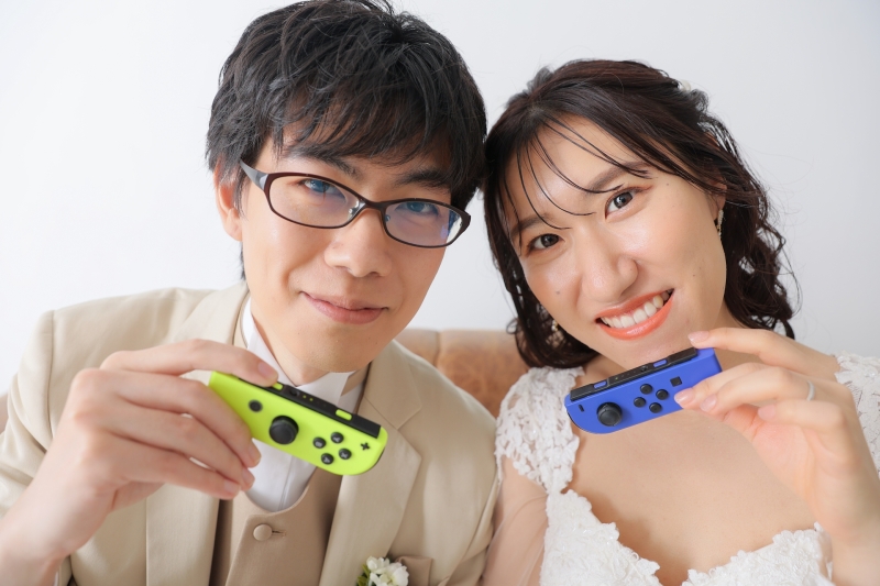 最後はお二人の好きなゲーム機と一緒に