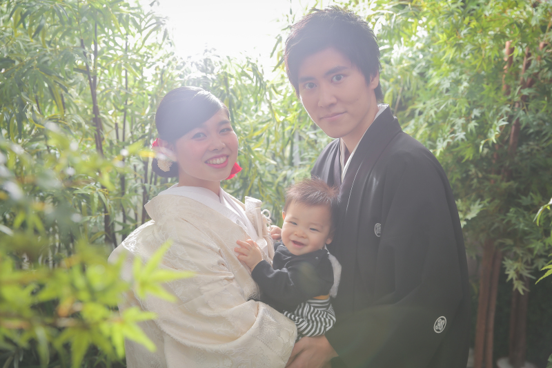 パパとママが一緒で安心の笑顔!