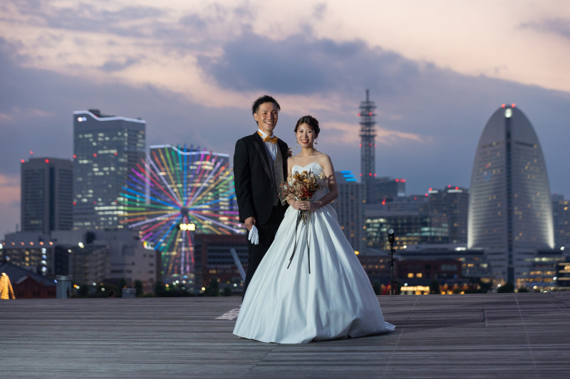 かっちり立ち姿も