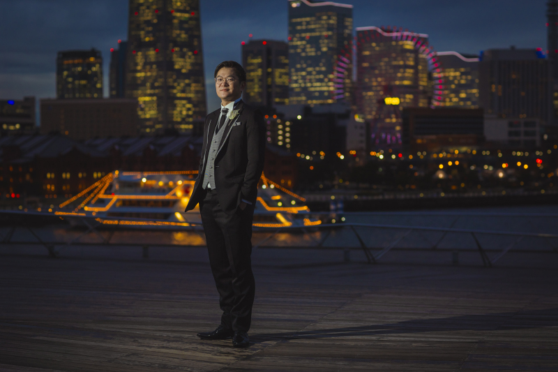 ご新郎様のソロカットもクールに撮影します◎