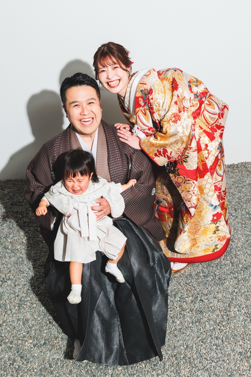 お子様抱っこ・泣き顔