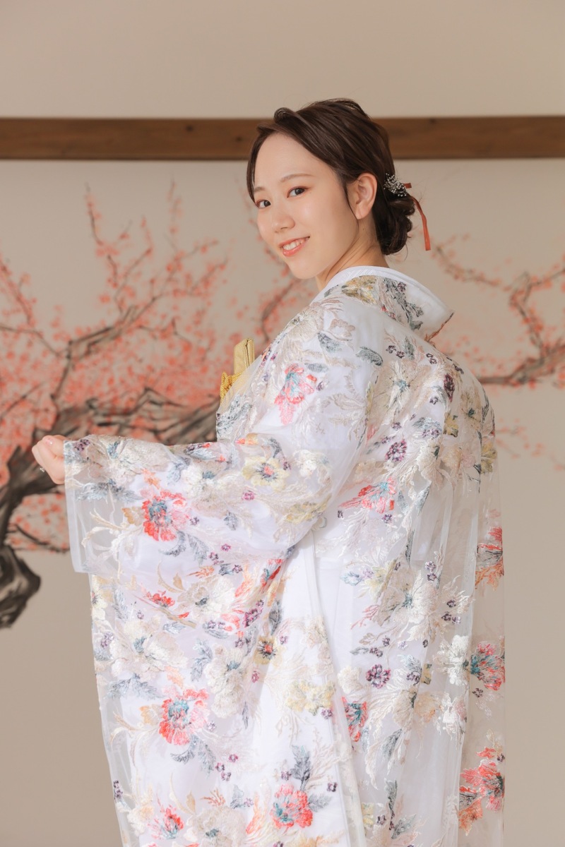 振り向き姿が美人!