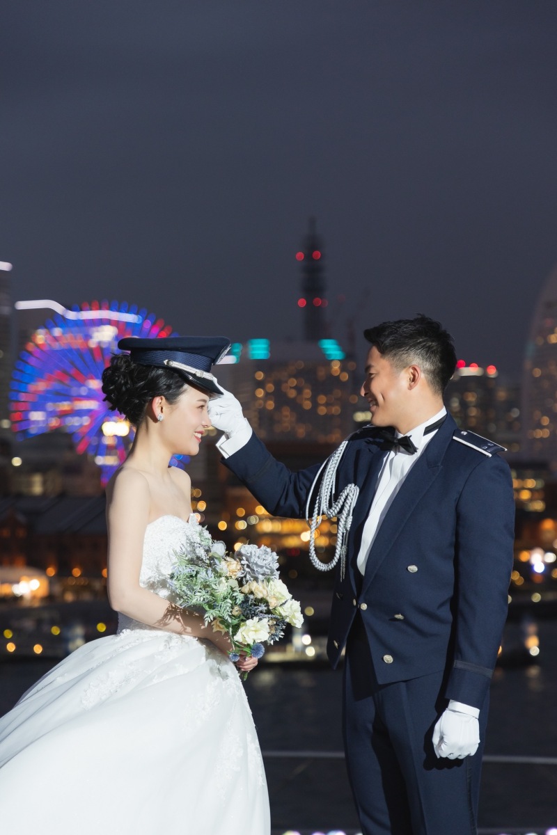 ご新郎様の帽子を…